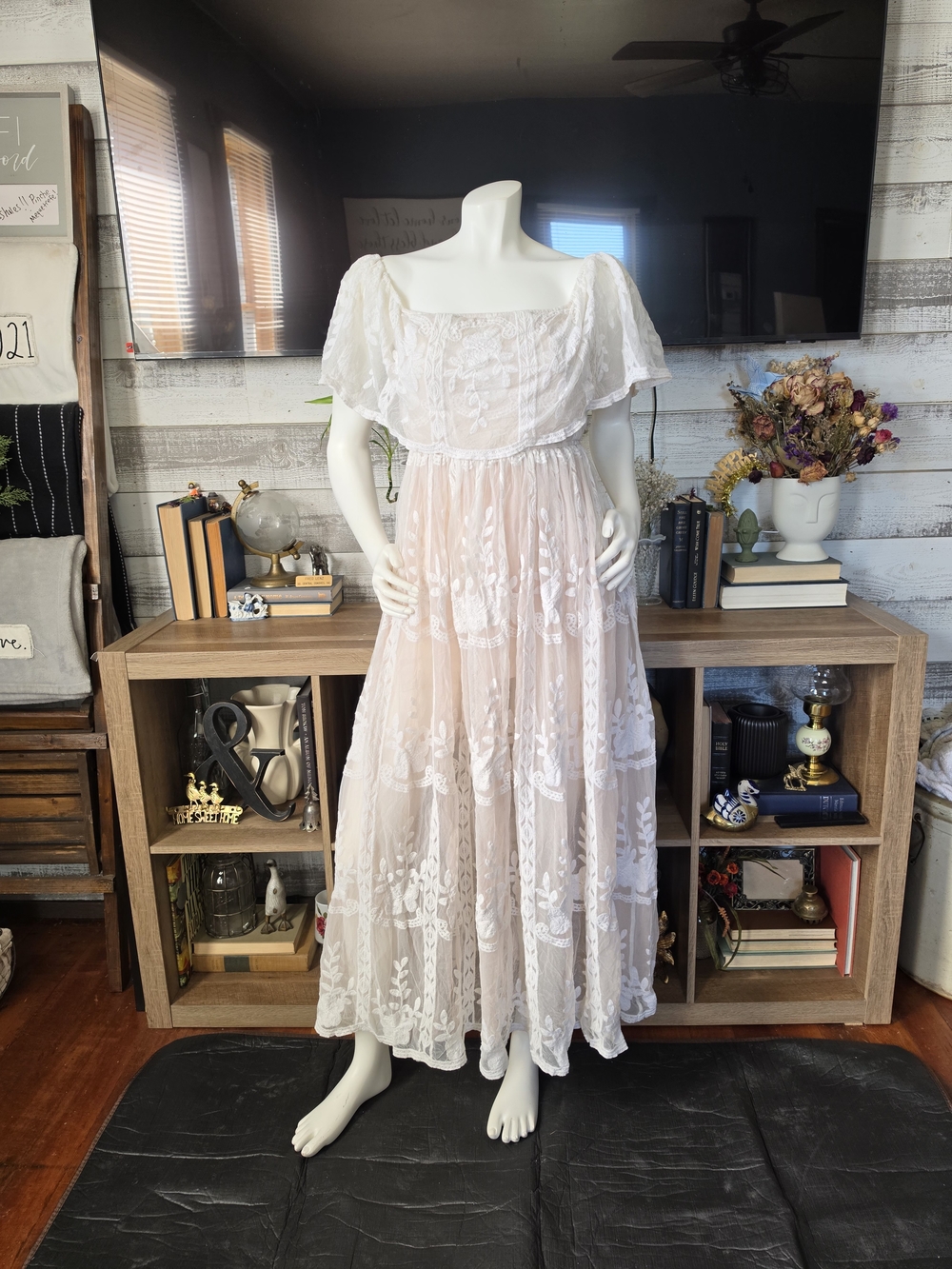 Aakaa Blush Pink Lace Tiered Off-Shoulder Maxi Dress